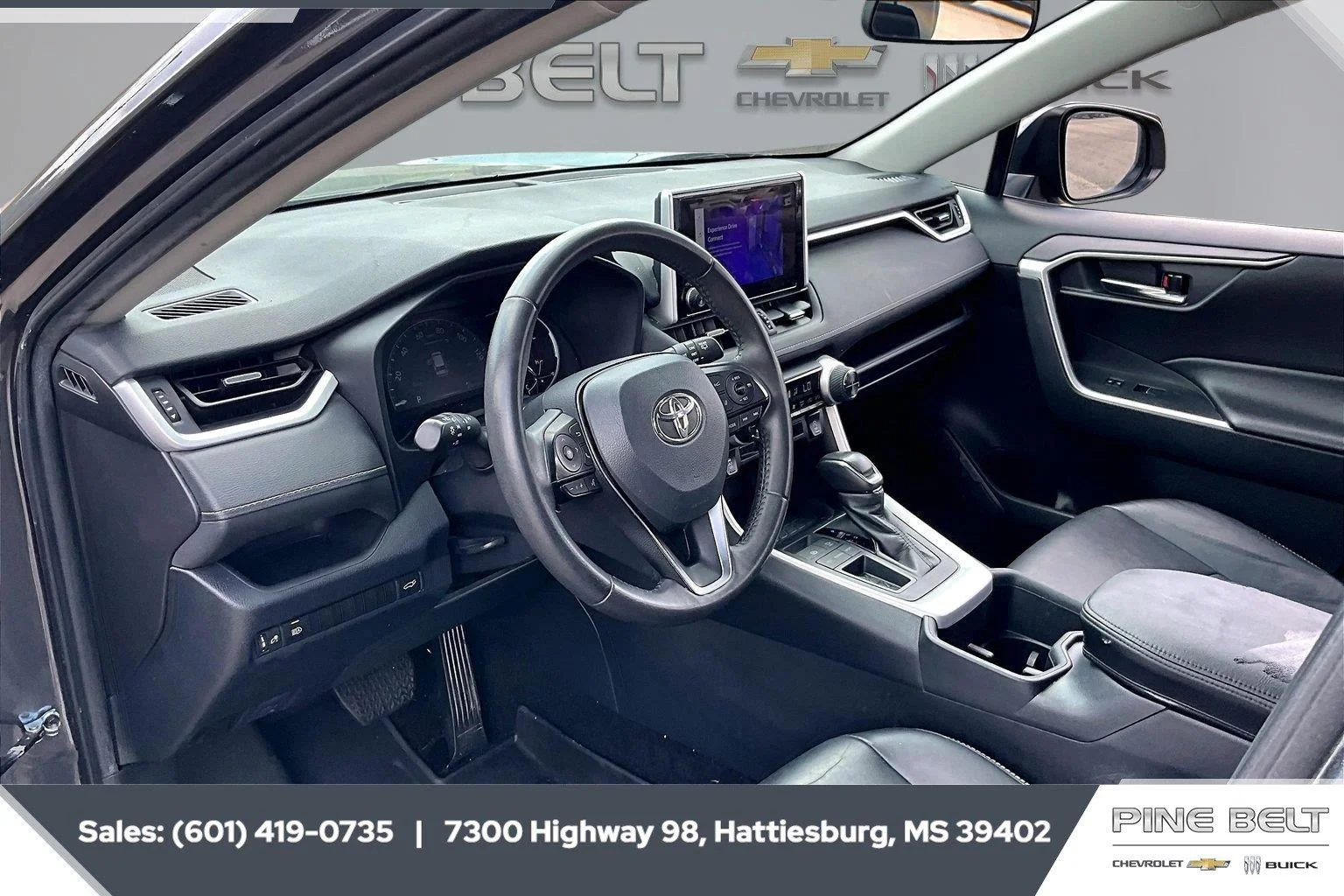 Used 2024 Magnetic Gray Metallic Toyota XLE Premium image 12