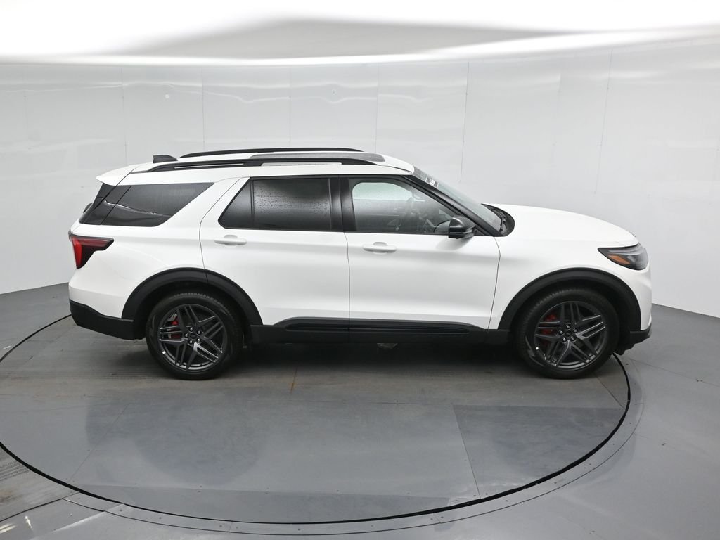 New 2026 Star White Metallic Tri-Coat Ford ST image 41