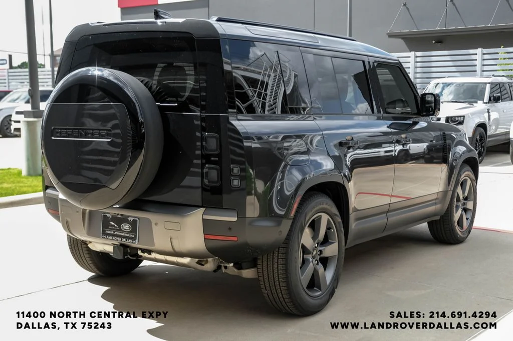 New 2026 Carpathian Gray Land Rover S image 8