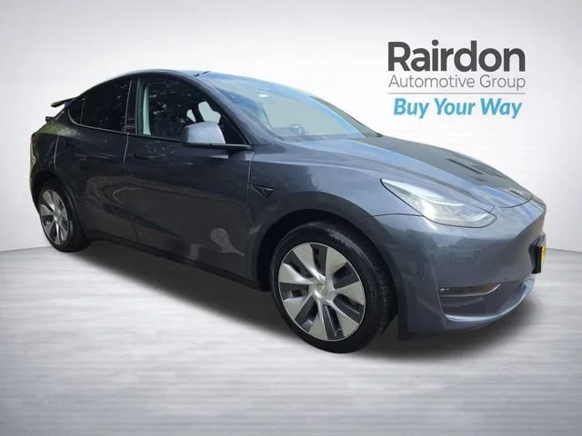 2023 Tesla Model Y Long Range Dual Motor All-Wheel Drive's photo