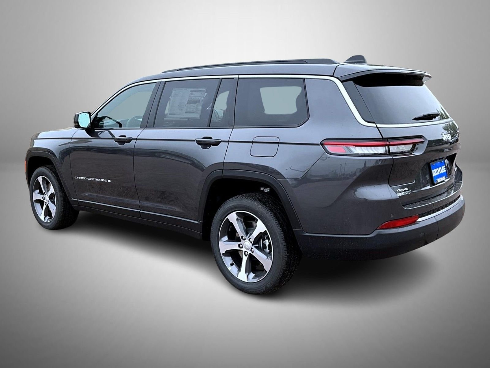 New 2026 Baltic Gray Metallic Clear-Coat Exterior Paint Jeep Limited image 7