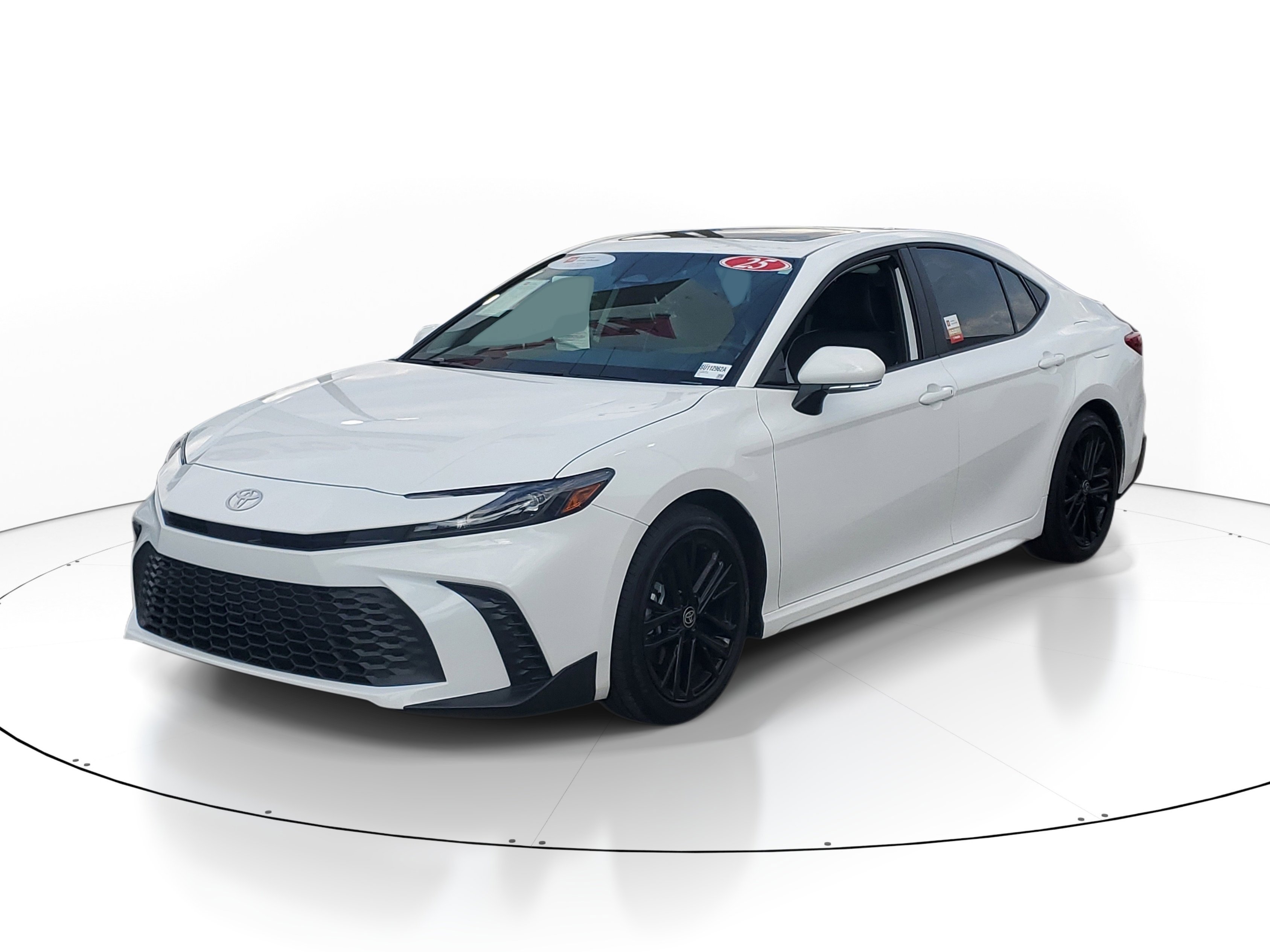Used 2025 Ice Cap Toyota SE image 2