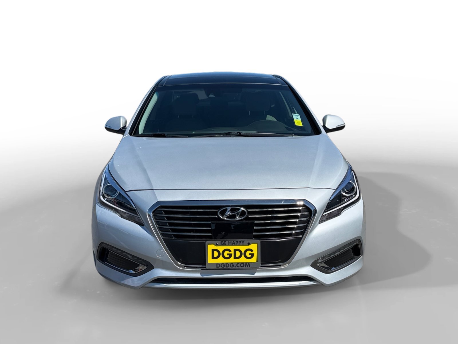 Used 2017 Silver Hyundai Limited image 8