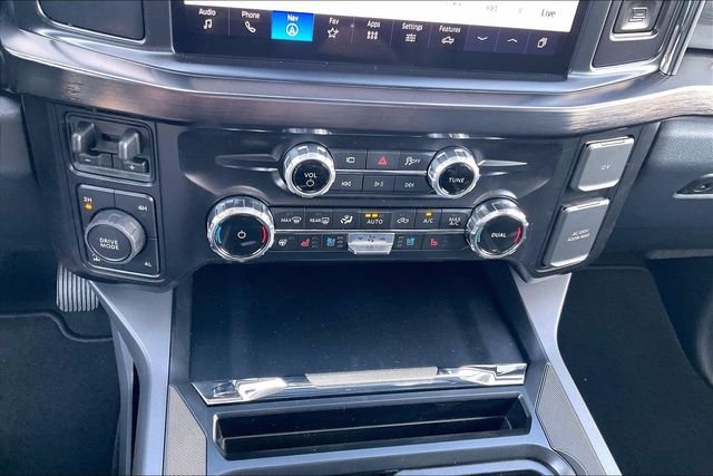 New 2026 Avalanche Ford F-250® Lariat® image 27