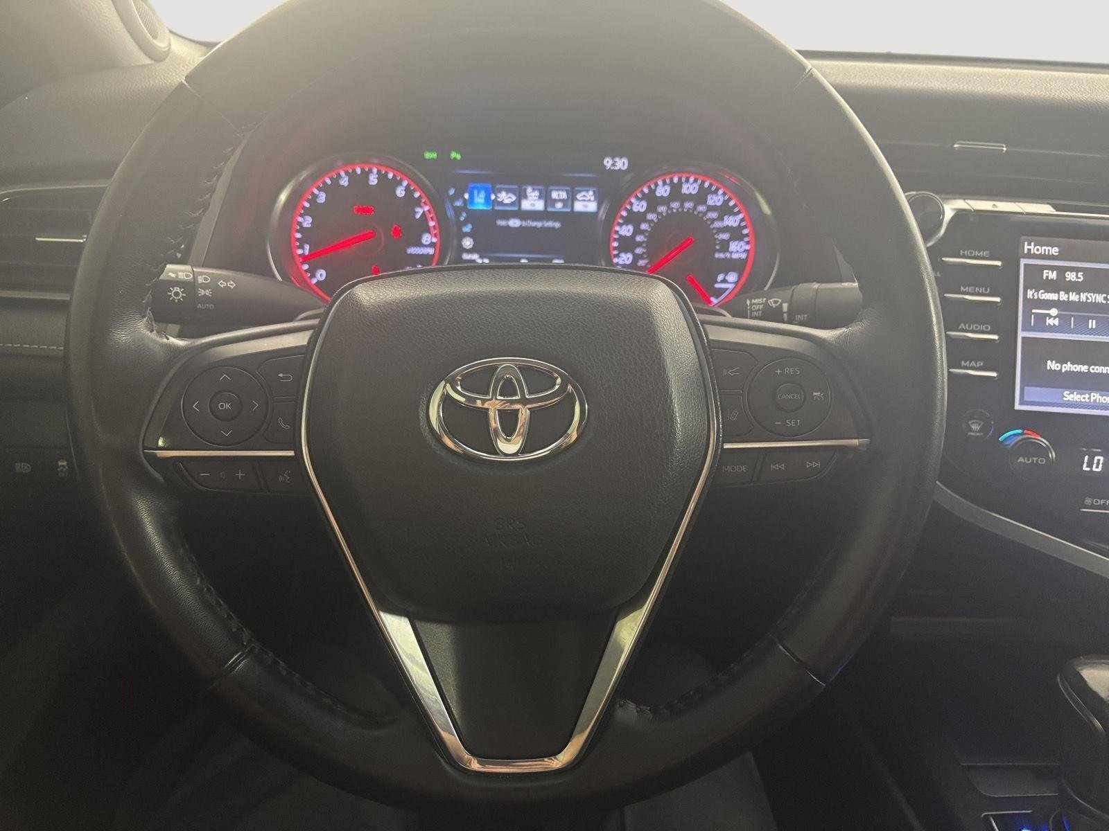 Used 2019 Wind Chill Pearl w/Midnight Black Metallic Roof Toyota XSE V6 image 23
