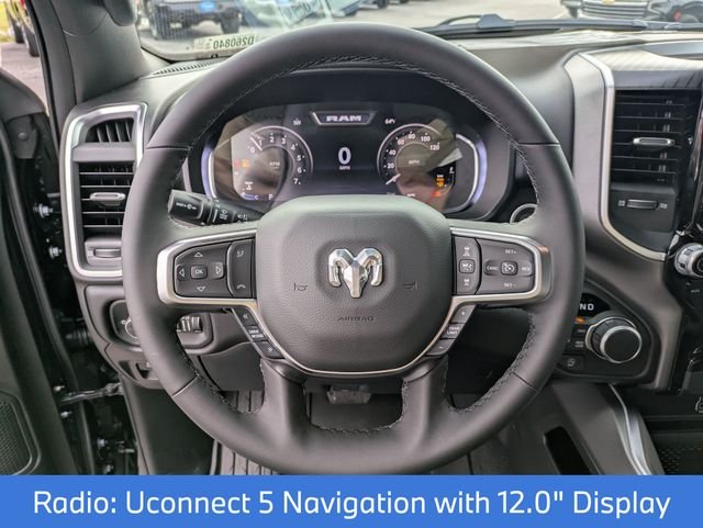 New 2026 Diamond Black Crystal Pearl-Coat Exterior Paint RAM Big Horn/Lone Star image 14