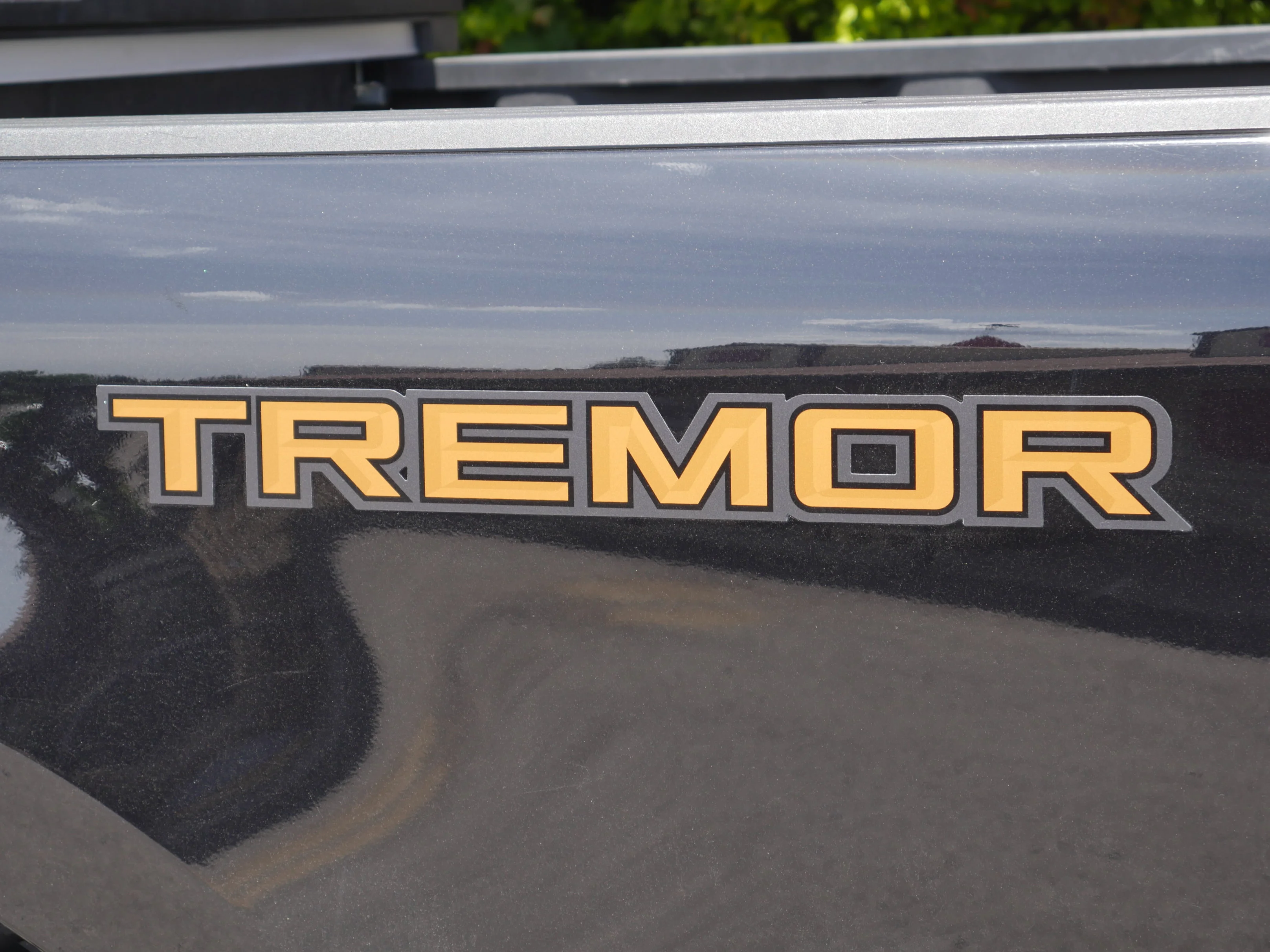 Certified Used 2023 Black Metallic Ford LARIAT image 23