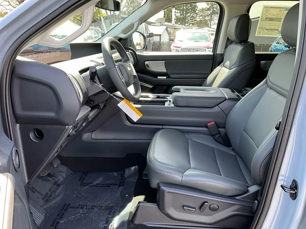 New 2026 Glacier Gray Metallic Tri-Coat Ford MAX Active image 16