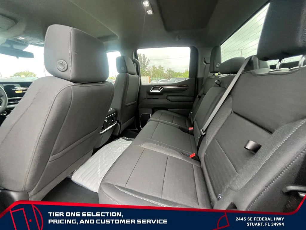 New 2026 Sterling Metallic GMC Elevation image 12