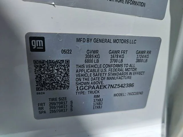 Used 2022 Summit White Chevrolet WT image 28