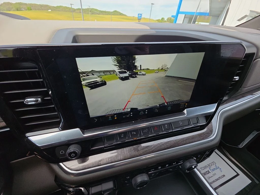 Used 2025 Gray Chevrolet LTZ image 17