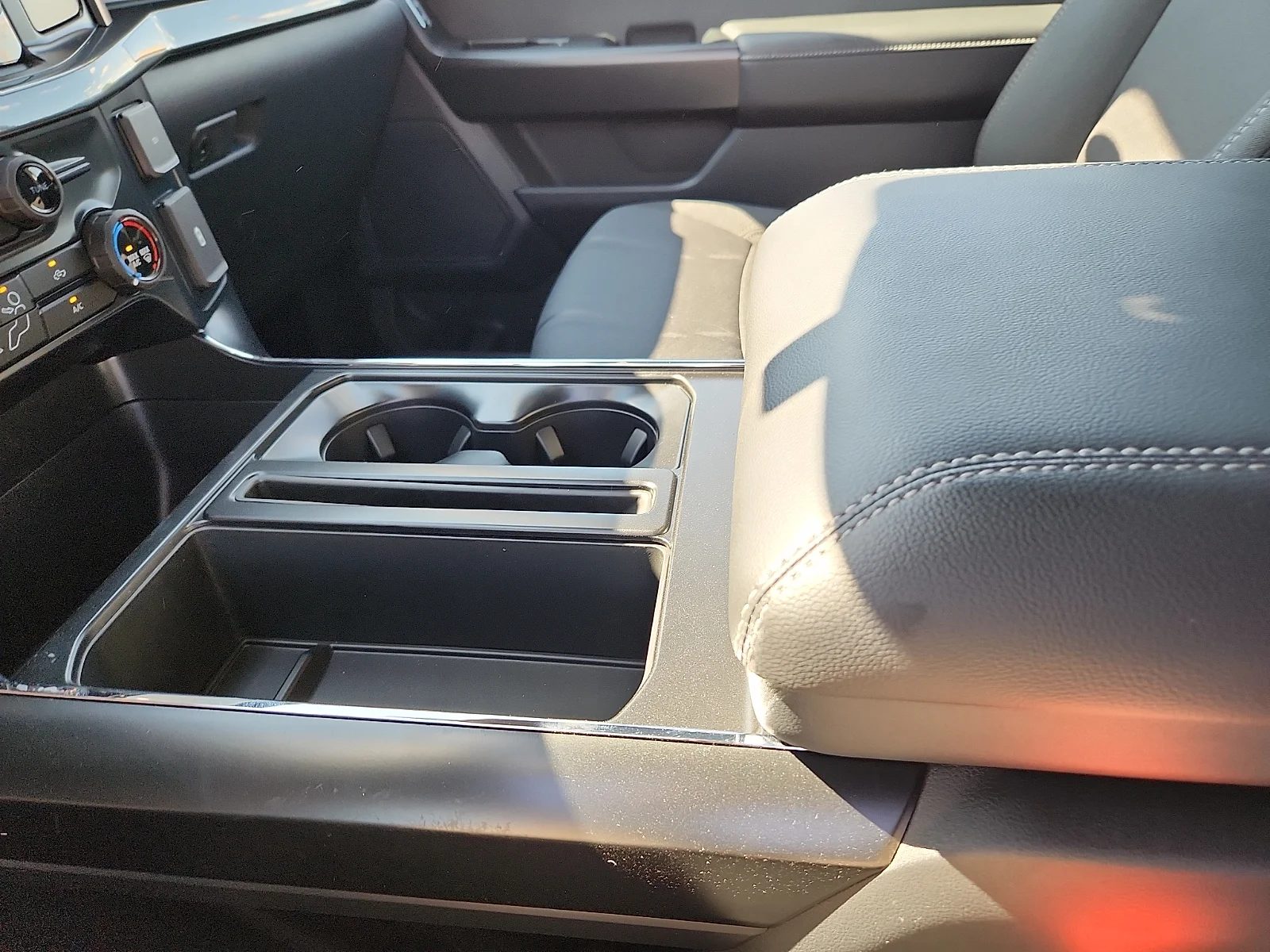 New 2026 Oxford White Ford STX image 25