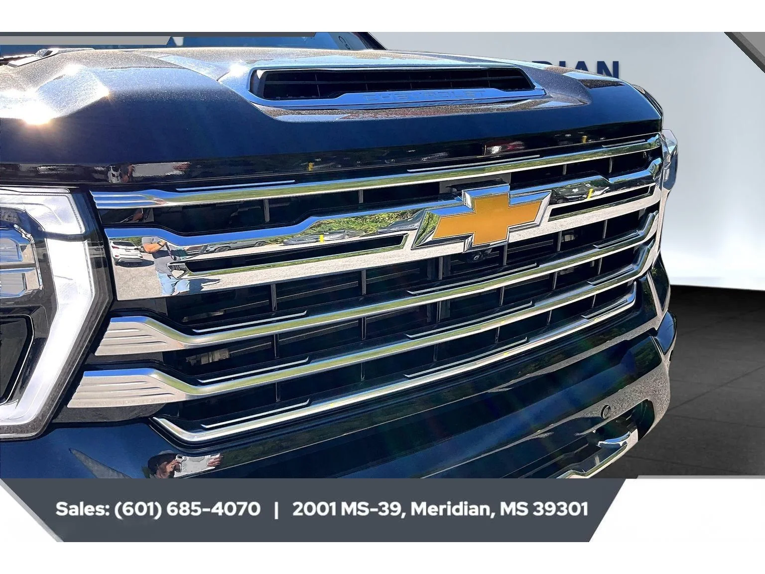 Used 2024 BLACK Chevrolet High Country image 21