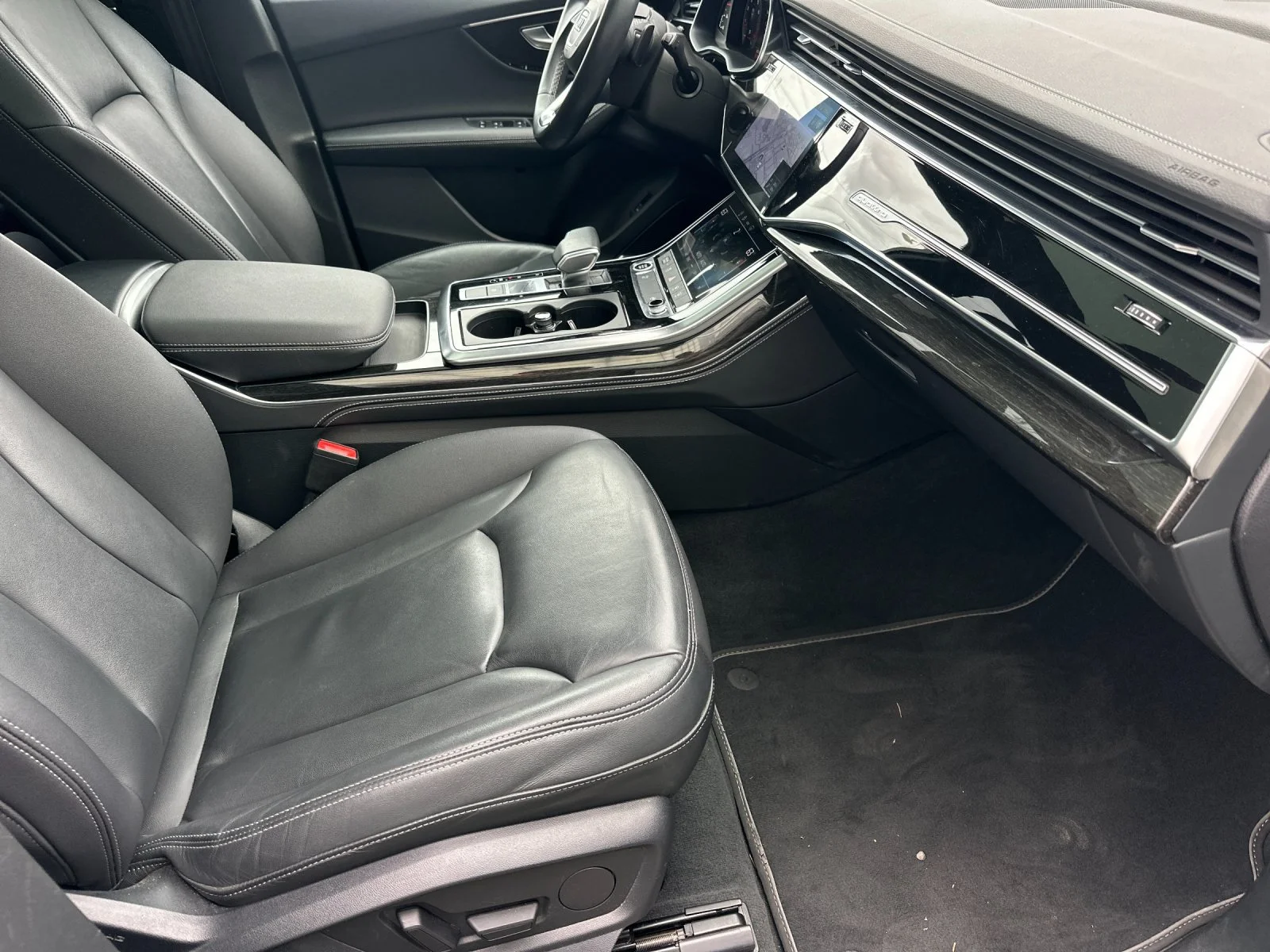 Used 2025 White Audi 55 Premium Plus image 16
