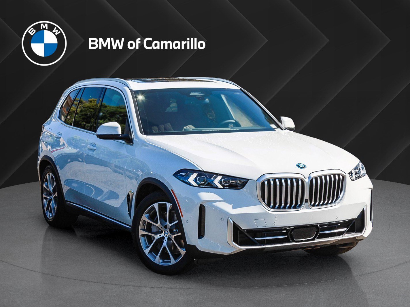 New 2026 Alpine White BMW xDrive50e image 1