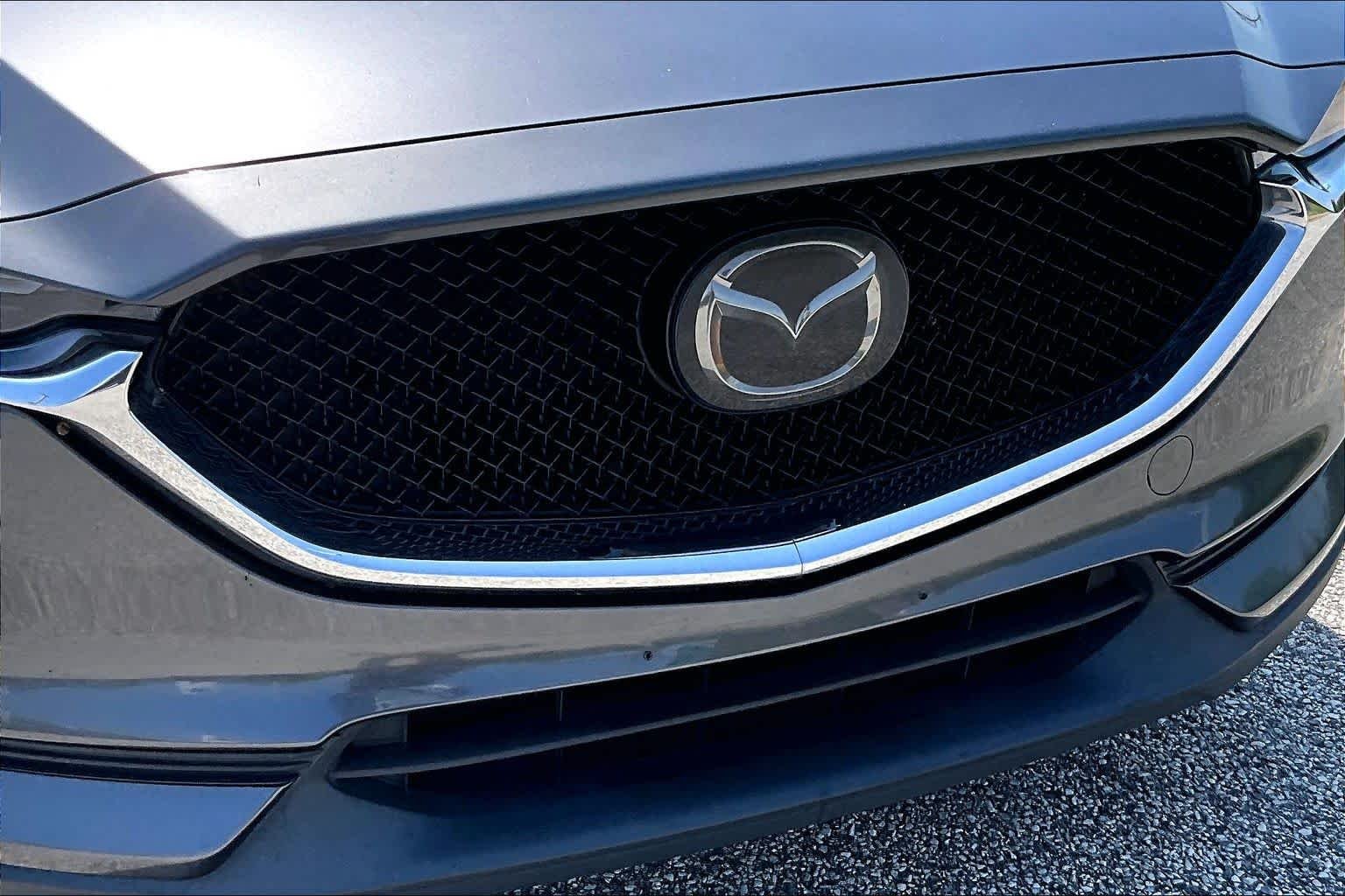 Used 2019 Machine Gray Metallic Mazda Grand Touring image 30