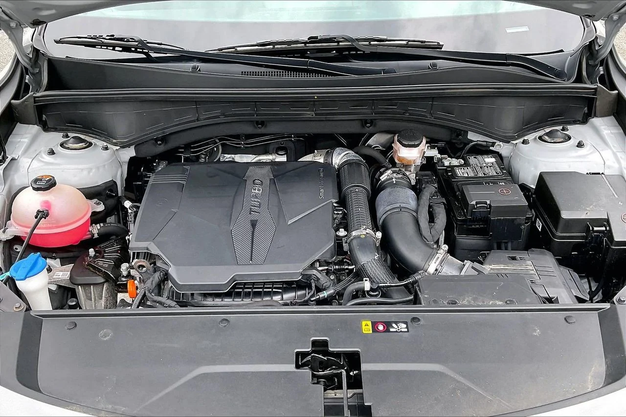 Used 2023 Gray Kia SX image 40