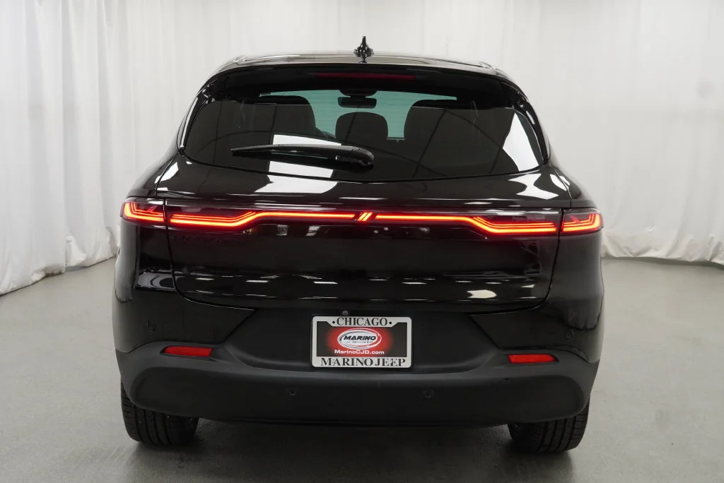 Used 2024  Dodge GT image 21
