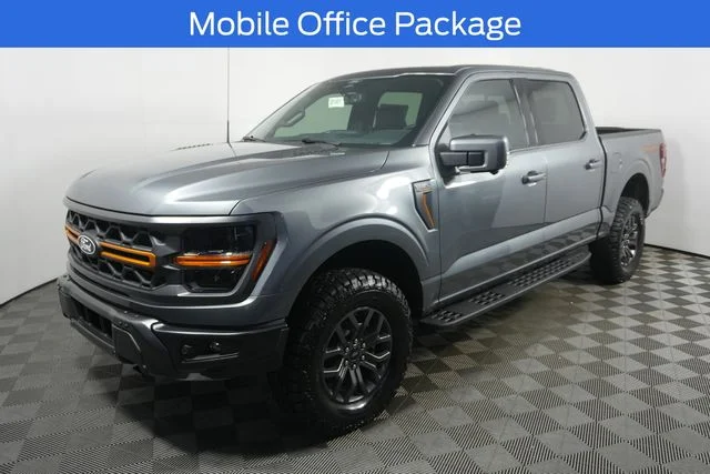 New 2026 Carbonized Gray Metallic Ford Tremor® image 4