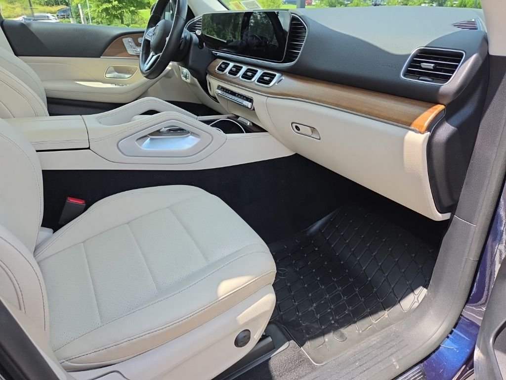 Certified Used 2022 Lunar Blue Metallic Mercedes-Benz GLE 350 image 12