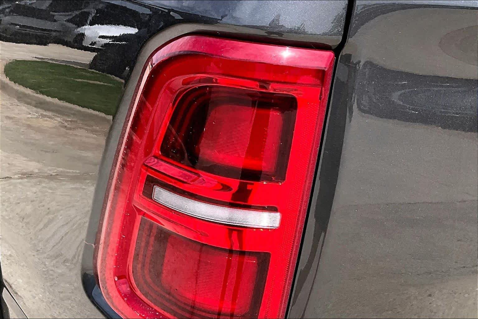 New 2026 Granite Crystal Metallic Clear-Coat Exterior Paint RAM Limited image 15