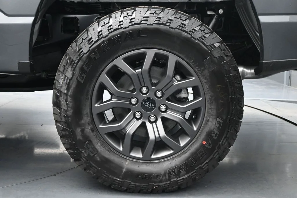 New 2026 Gray Ford Tremor image 23