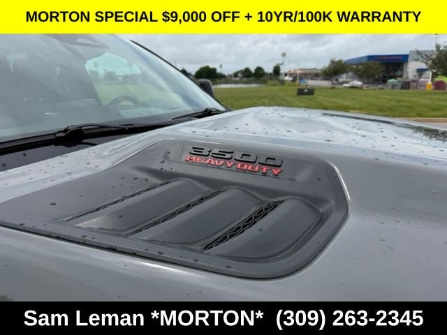 New 2026 Ceramic Gray Clear-Coat Exterior Paint Ram Laramie image 5
