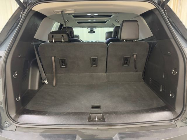 Used 2018 GRAPHITE METALLIC Chevrolet LT Leather image 33