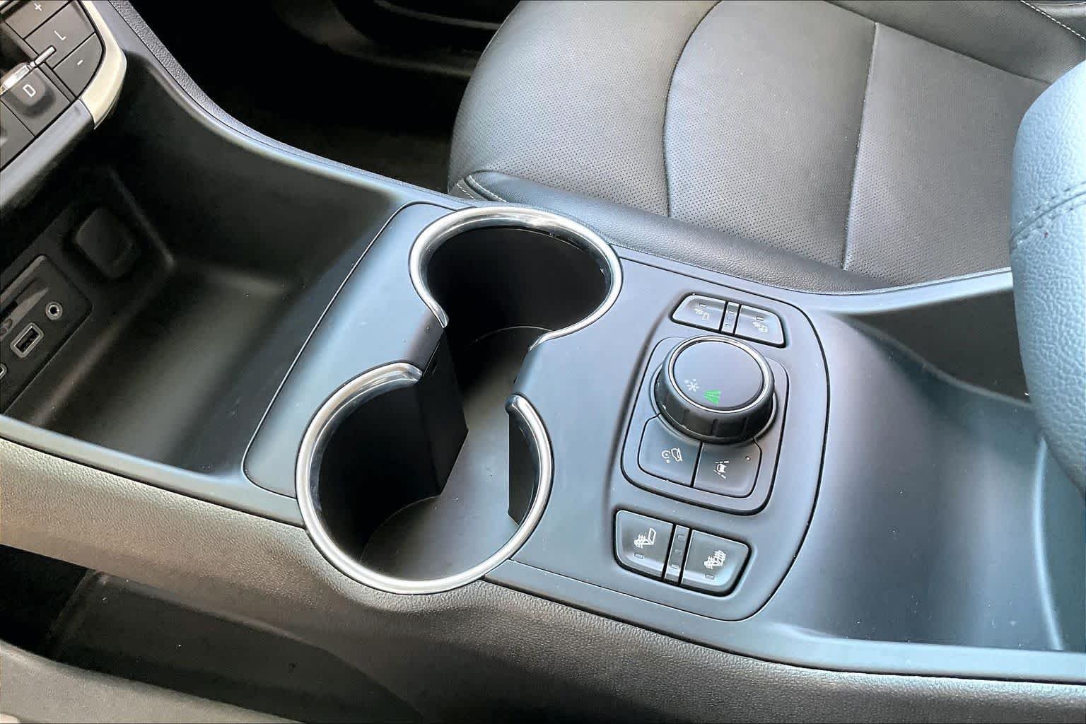 2023 GMC Terrain SLT - Photo 16