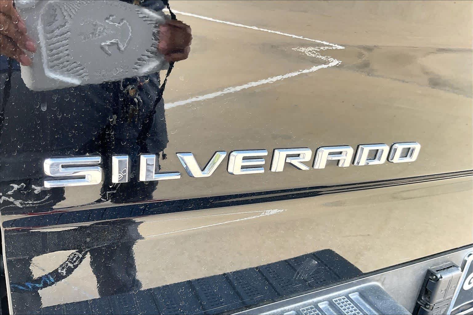 Used 2024 Black Chevrolet High Country image 30