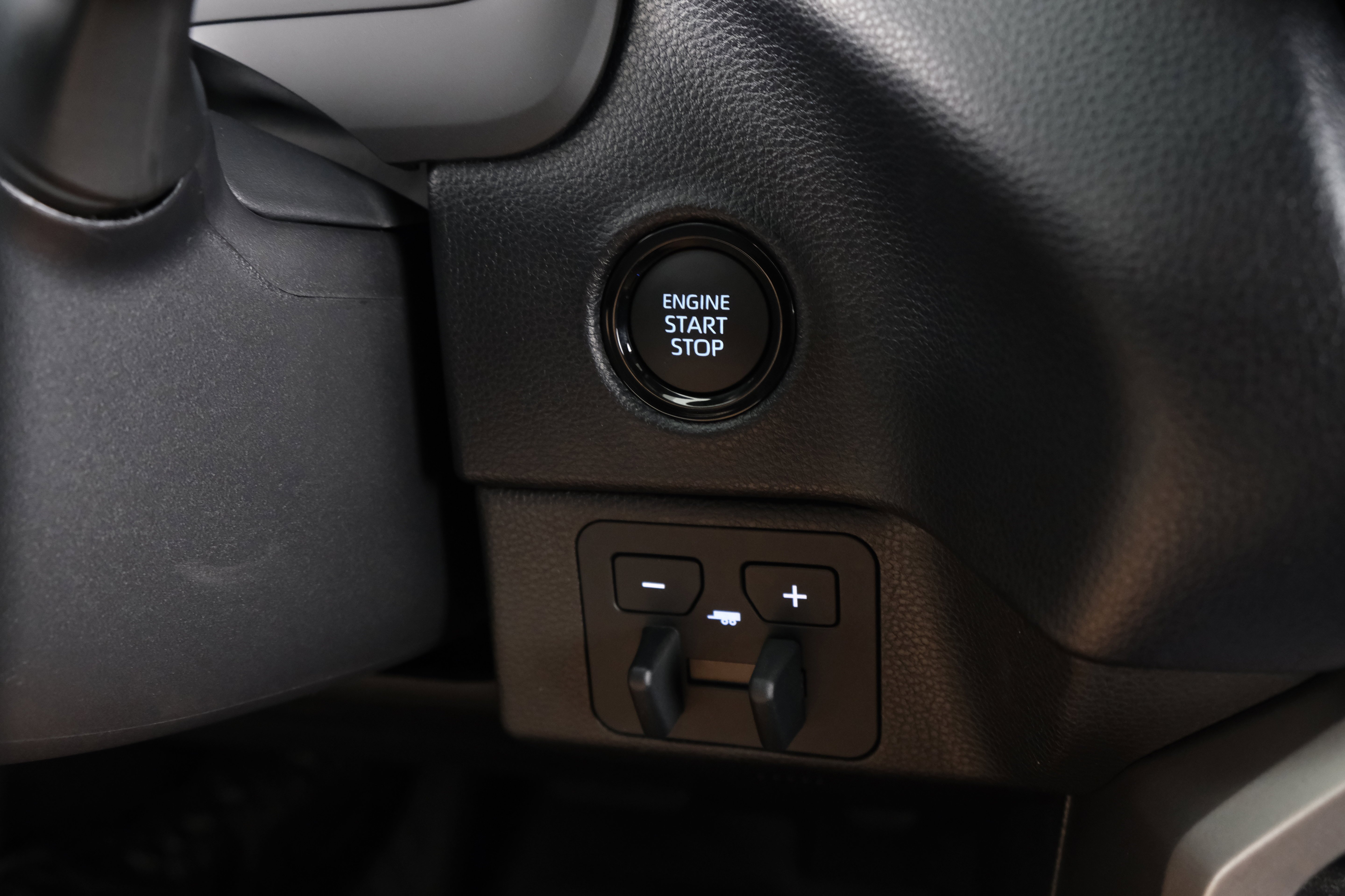 2026 Toyota Tundra SR5 - Photo 17