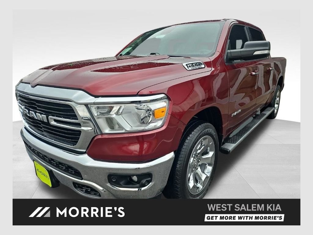 2020 RAM 1500 Big Horn/Lone Star 4x4 Crew Cab 5'7's photo