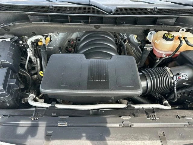 Used 2021 White Cadillac Sport Platinum image 10