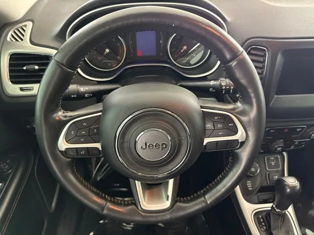 Used 2020 White Jeep Latitude image 23