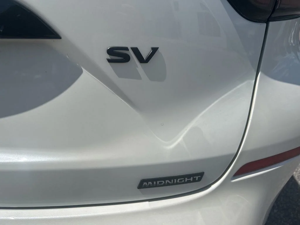 Used 2024 White Nissan SV image 5
