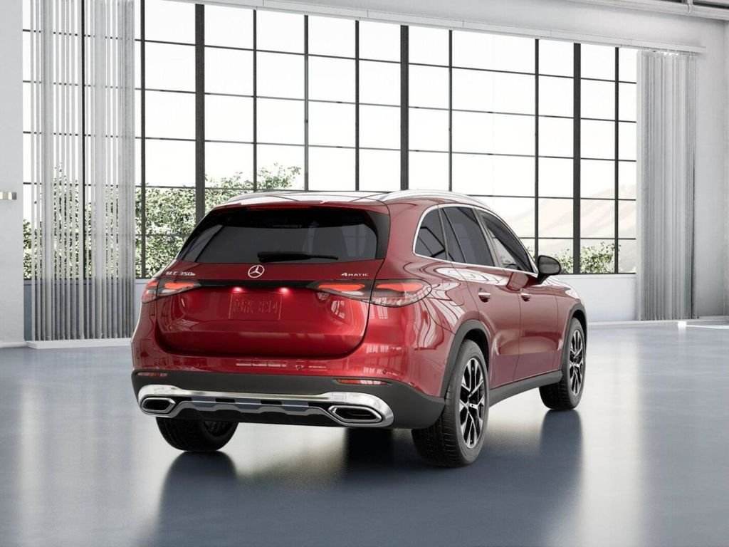 New 2026 MANUFAKTUR Patagonia Red Metallic Mercedes-Benz GLC 350 image 23
