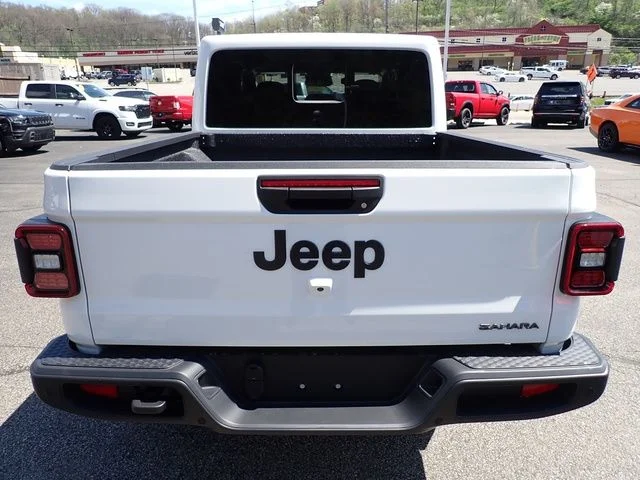 New 2026 White Jeep Sahara image 4