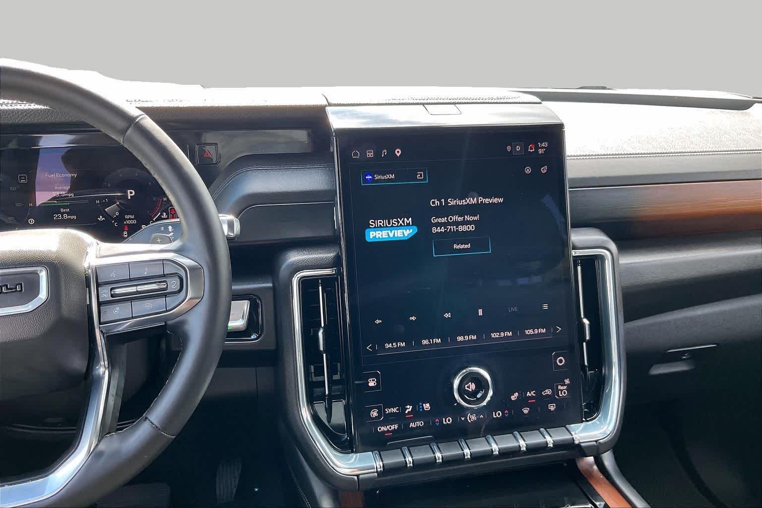 Used 2025 Sterling Metallic GMC Denali image 7