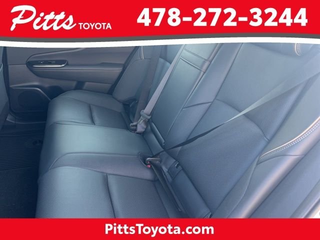 2026 Toyota Crown XLE - Photo 12