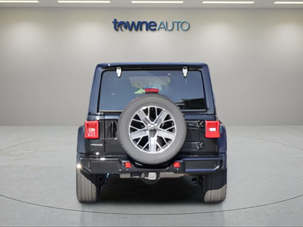 Used 2024 Black Jeep High Altitude 4xe image 6