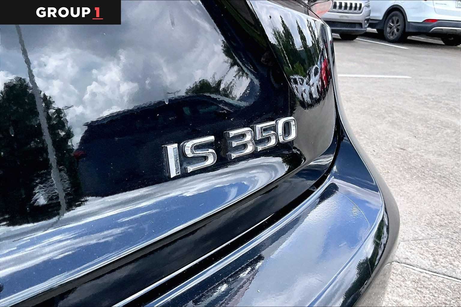 Used 2020 Obsidian Lexus F SPORT image 29