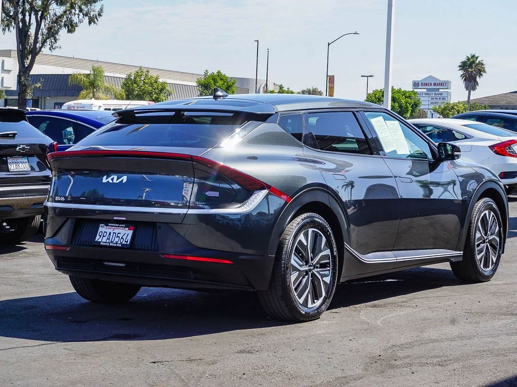 Used 2024 Gray Kia Light image 7