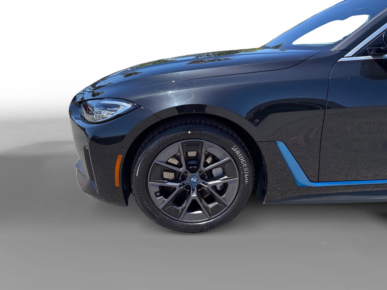 Used 2024 Black Sapphire Metallic BMW eDrive40 image 9
