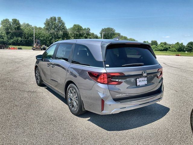 New 2026 Modern Steel Metallic Honda Touring image 16