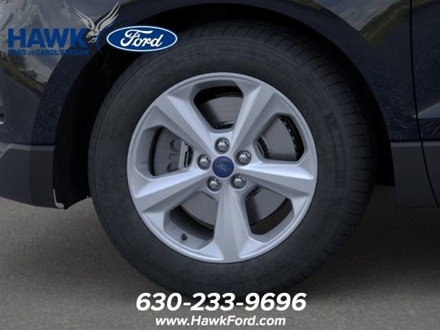 New 2024 Agate Black Metallic Ford SE image 19
