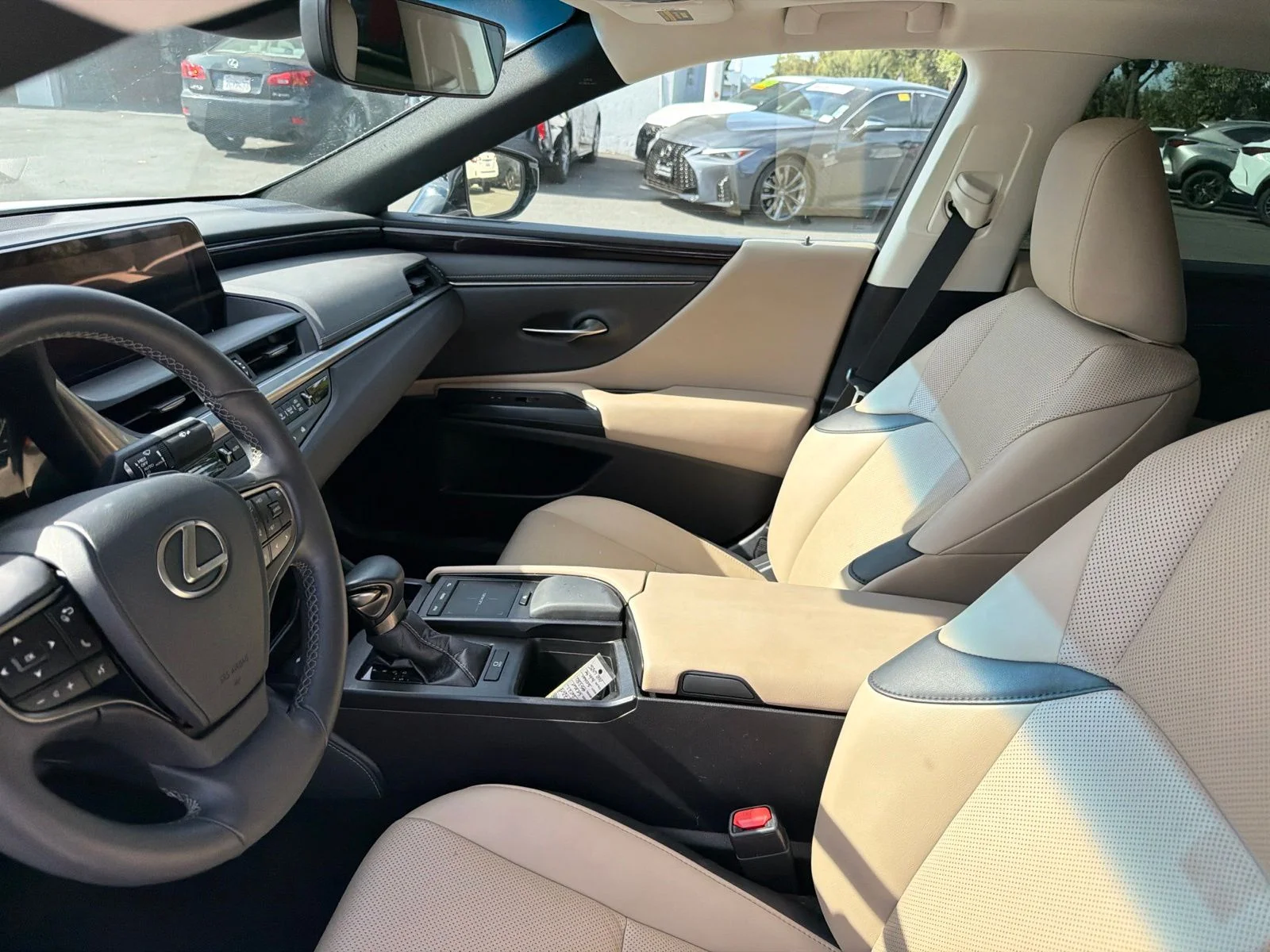 Certified Used 2021 EMINENT WHITE PEARL Lexus 350 image 6