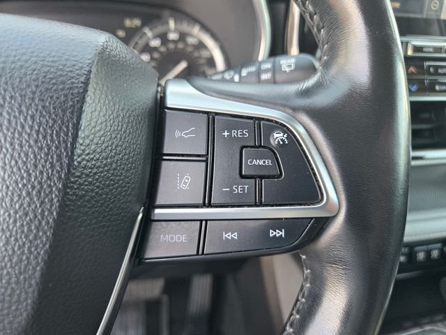 Used 2021  Toyota Platinum image 20