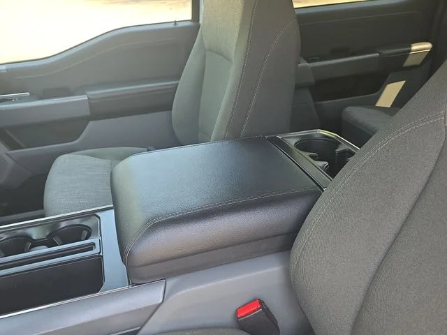 Used 2023 White Ford XLT image 21