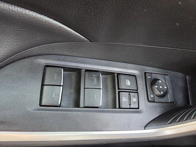 Used 2024 Ice Cap Toyota XLE image 20