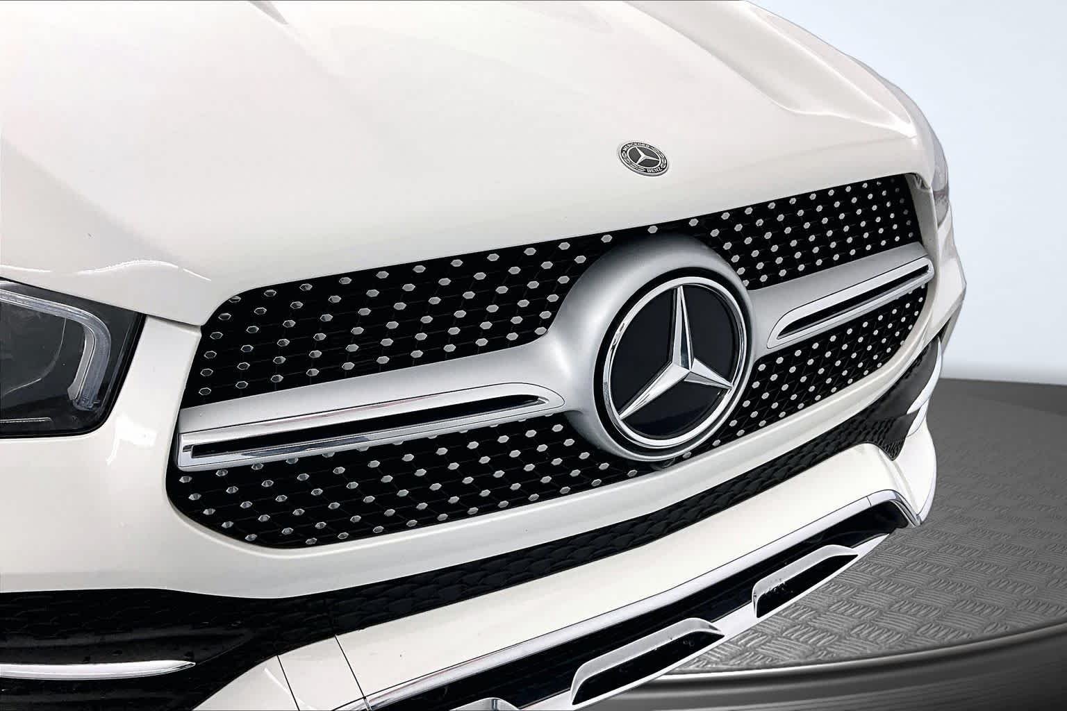 Used 2020 Polar White Mercedes-Benz GLE 350 image 26